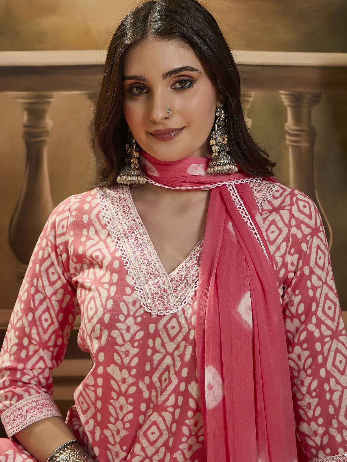 Floral Printed V Neck Straight Kurta Trouser With Dupatta
