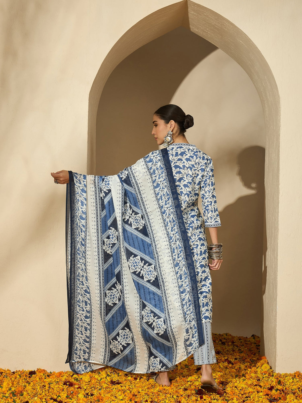 Floral Printed V Neck Straight Kurta Trouser With Dupatta