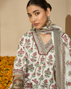 Pearl Garden Floral Printed White Lace Kurta Set with Dupatta