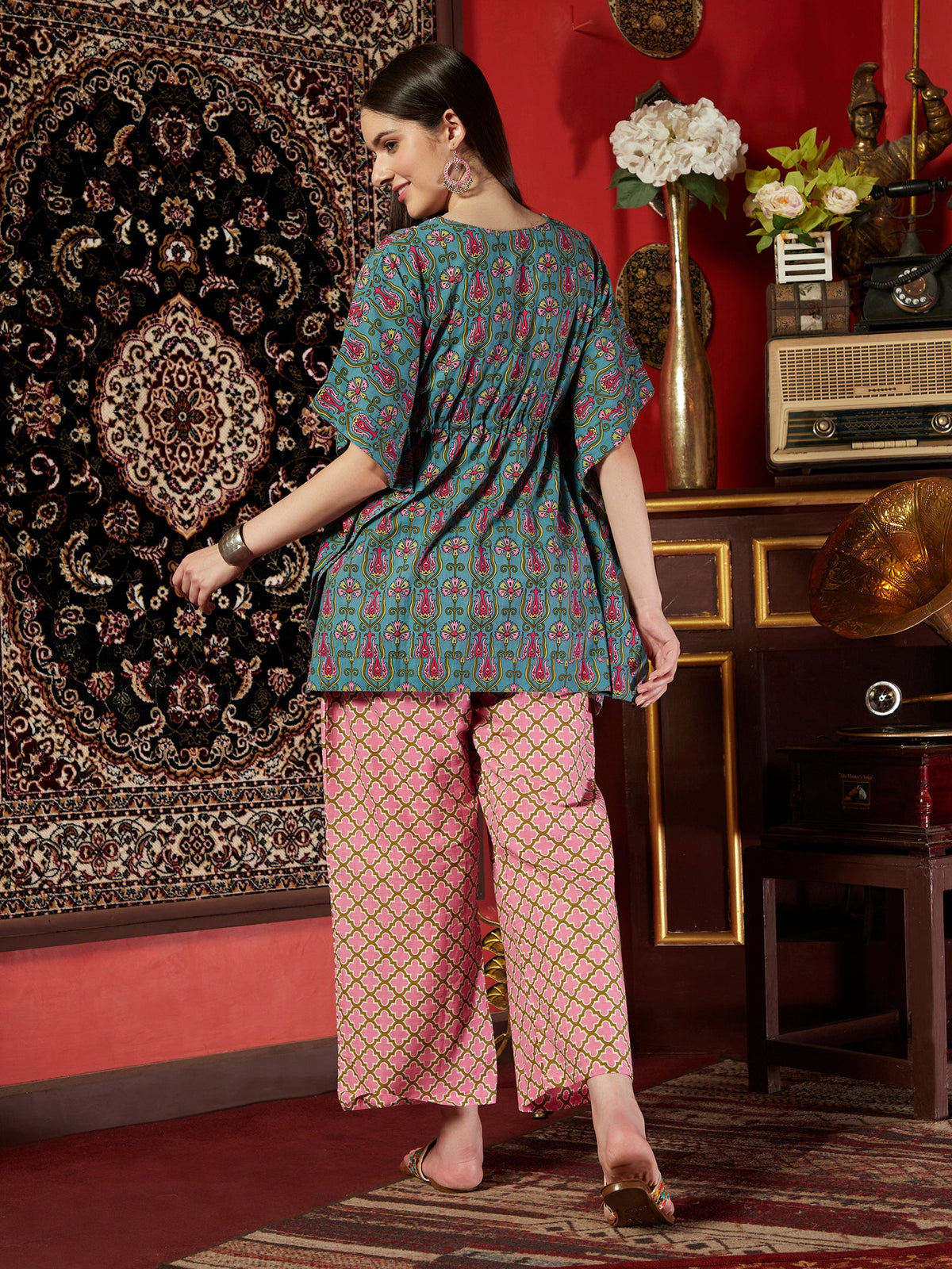 Pacific Petal Blue Floral Printed Cotton Co-ord Set for Women Breezy Everyday Elegance