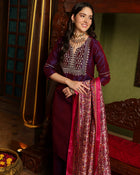 Majestic Mauve Silk Blend Kurta Pant With Dupatta Set