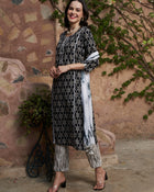 Midnight Matrix Geometric Printed Kurta Pant with Dupatta Set