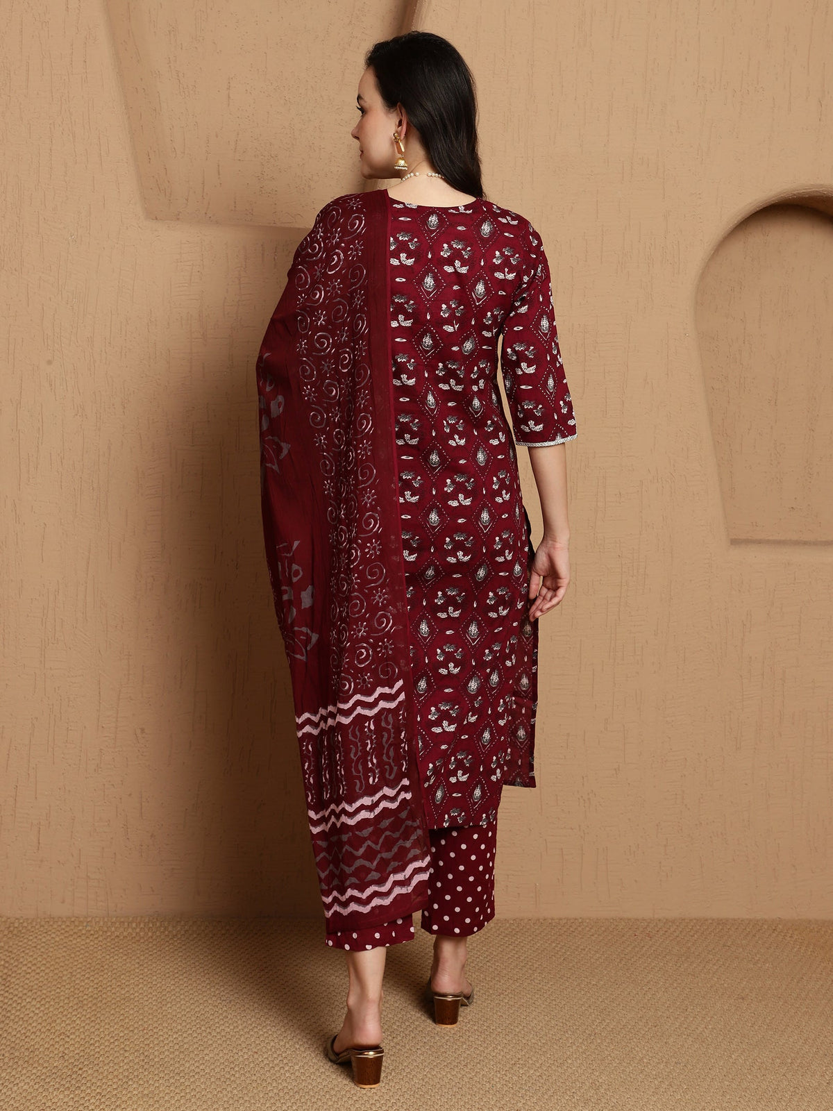 Marvi Muse Ethnic Motifs Printed Pure Cotton Kurta With Trouser & Dupatta