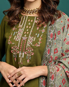 Serene Thread Floral Embroidered Kurta with Trousers & Dupatta