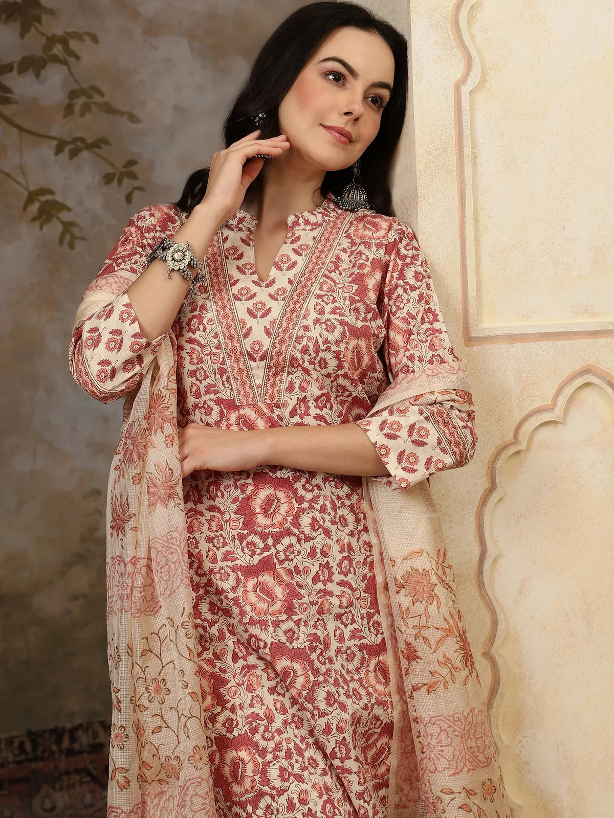 Amaira Floral Printed Straight Pure Cotton Kurta Set with Trousers & Dupatta - aunlabel