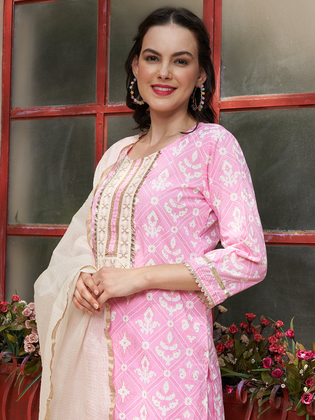 Rose Mirage Floral Printed Kurta Pant Dupatta Set