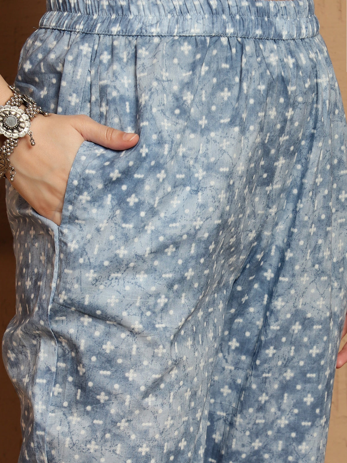 Heritage Hues Ethnic Motifs Printed Pure Cotton Straight Kurta & Trousers With Dupatta
