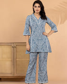 aunlabel Women's Grey Muslin Printed Co-Ord Set | V-Neck Flared Kurti with Straight Pants