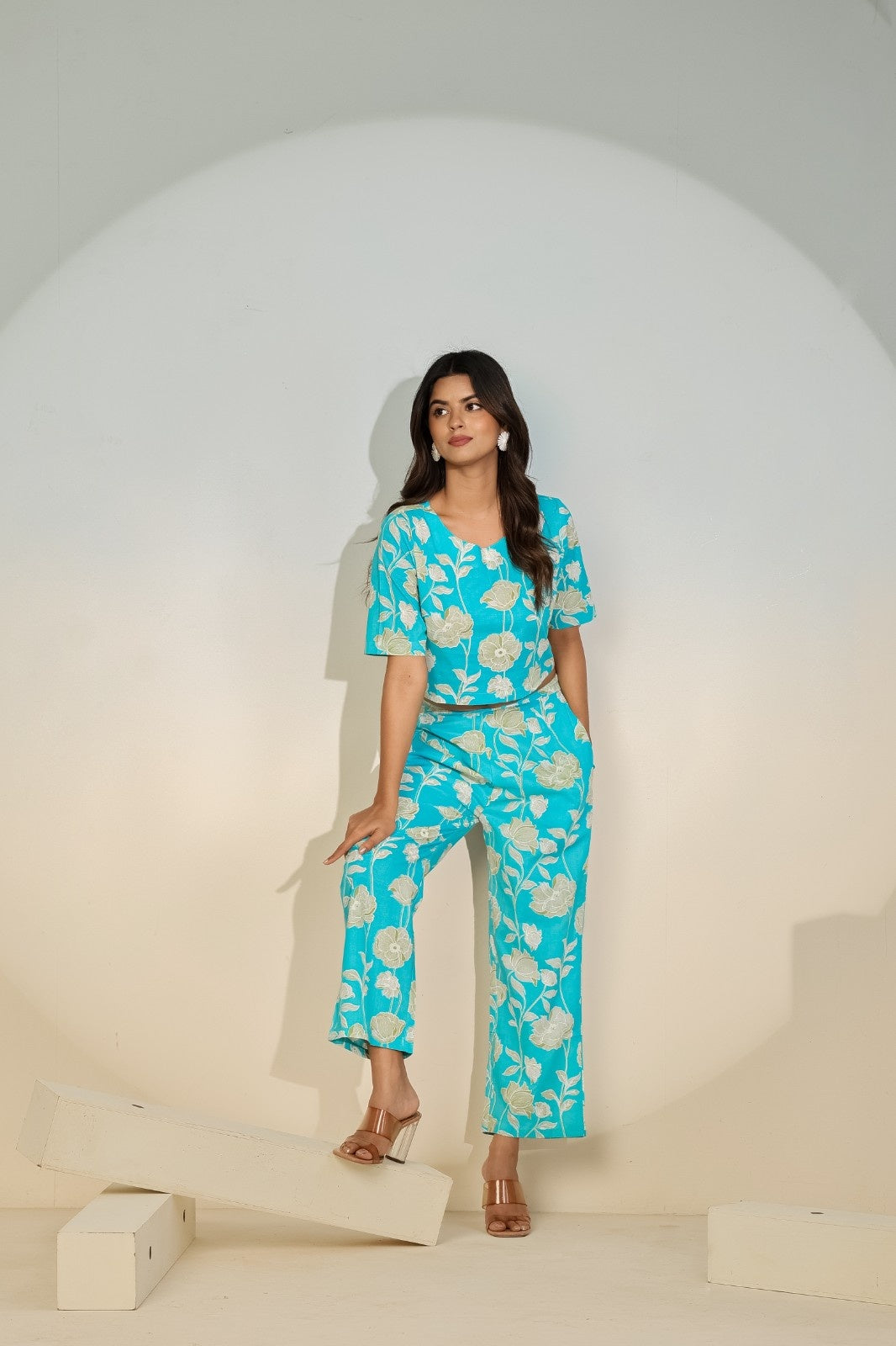 Turquoise Floral Printed Co-ord Set for Women – Crop Top & Pants