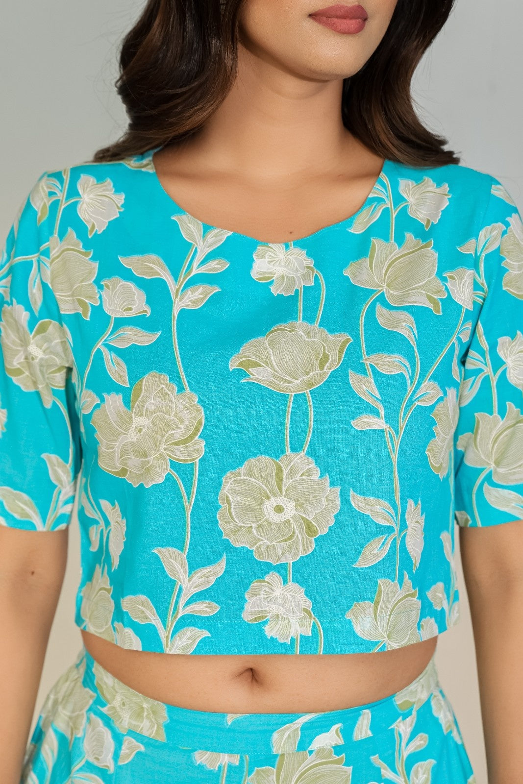 Turquoise Floral Printed Co-ord Set for Women – Crop Top & Pants