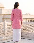 Gulabo Kurti