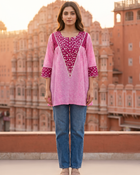 Aaina top