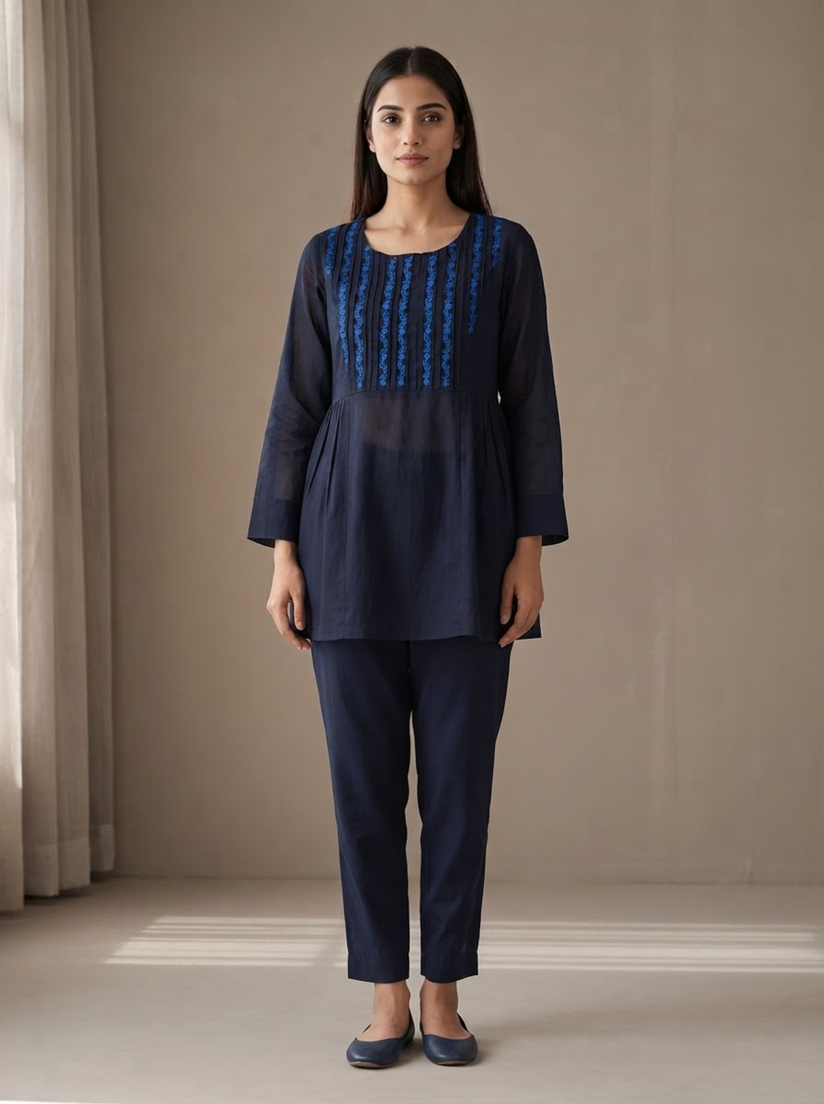 Nilambari kurti
